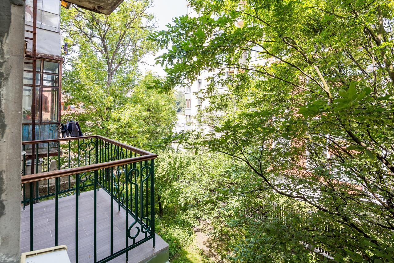 New Studio With Balcony Lviv Luaran gambar